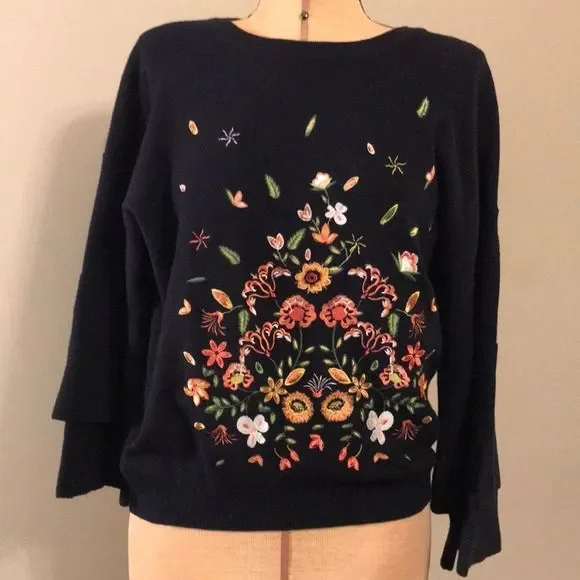 Blu Pepper Floral Embroidered Blue Sweater - Size Large - Picture 2 of 11